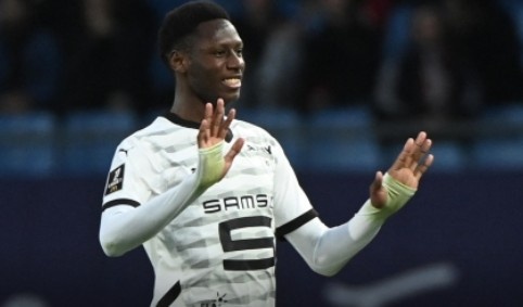 米体：国米签科内遇阻后，将目光瞄准了年轻小将杜比亚和西塞